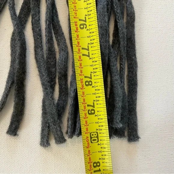 NWT Lucky Brand Charcoal Gray Soft Wide Winter Scarf Fringe Long - Picture 9 of 10